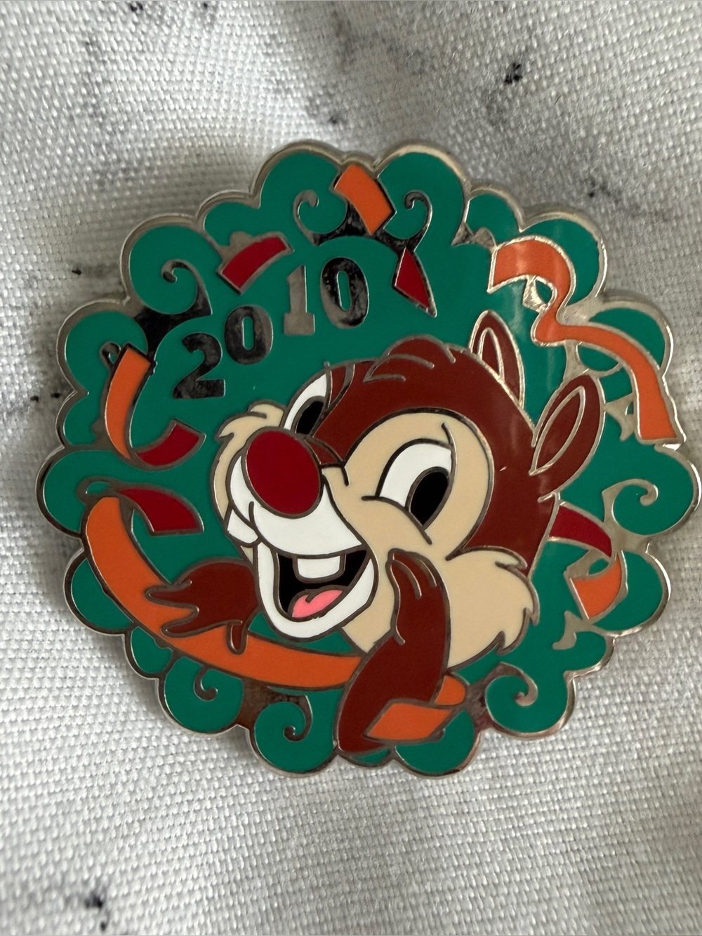 Disney | NWOT Dale 2010 Pin